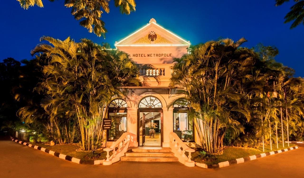 Royal Orchid Metropole Hotel Mysore Esterno foto